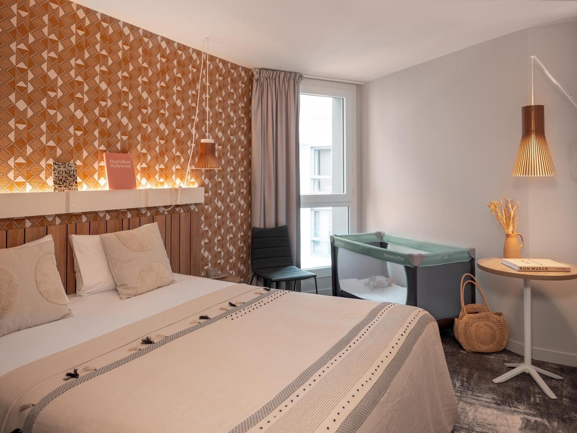 Ibis Paris Gare Montparnasse Catalogne Otel Dış mekan fotoğraf