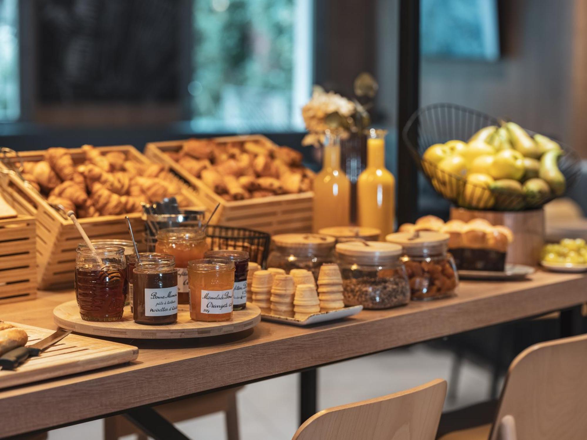 Ibis Paris Gare Montparnasse Catalogne Otel Dış mekan fotoğraf